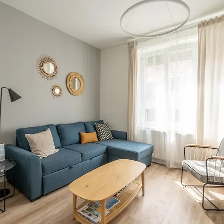 Paisible Maison Et Jardin A Proximite Des Remparts Holiday home *